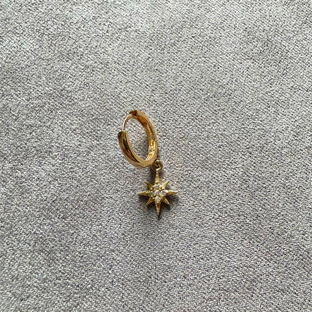 Star Huggie earring